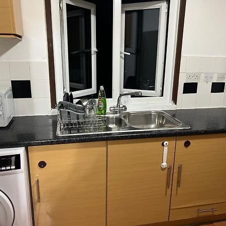 Cosy 2 Bedroom Flat Londres Exterior foto